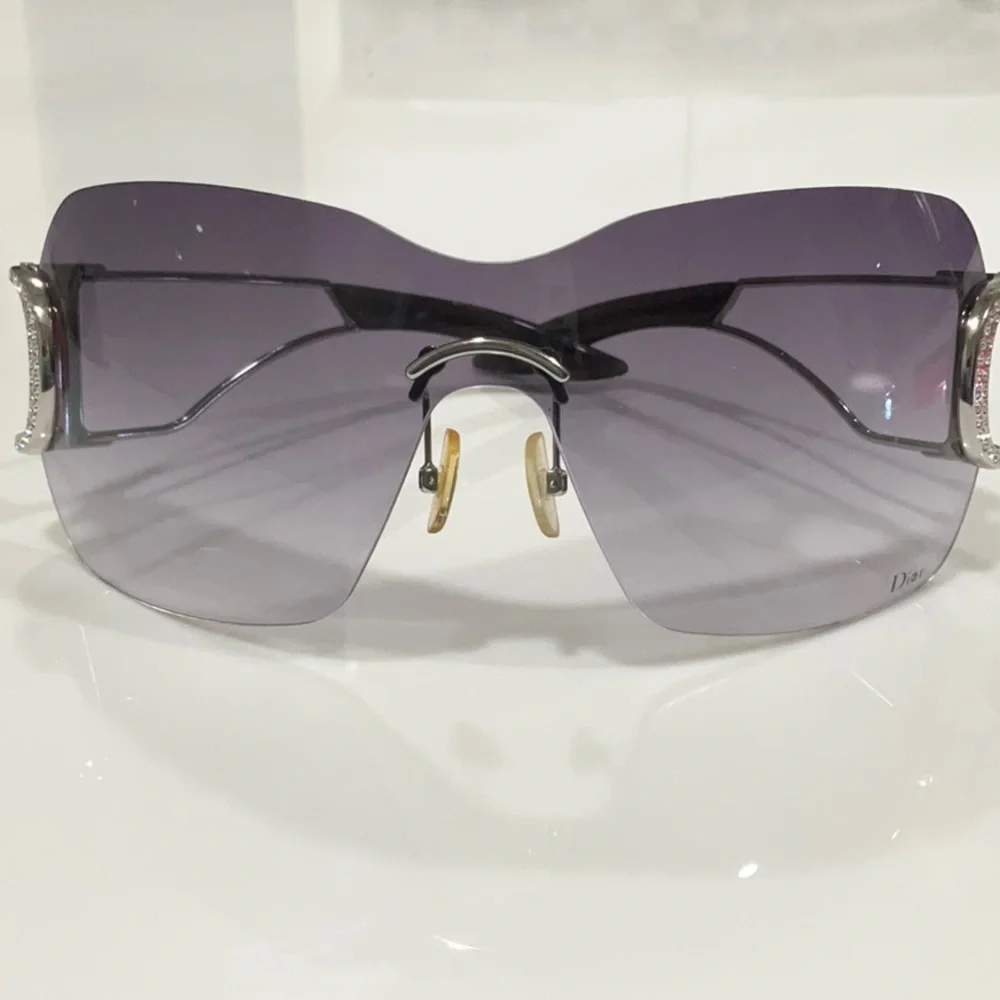Christian Dior Diorly Sunglasses - Picture 3 of 8
